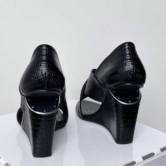 Alexander Wang Black cut out Wedge Heel - Picture 6 of 10